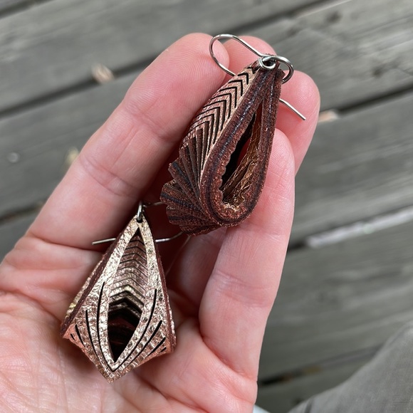 ORO PO PO Eyedazzler Earrings - Picture 6 of 10